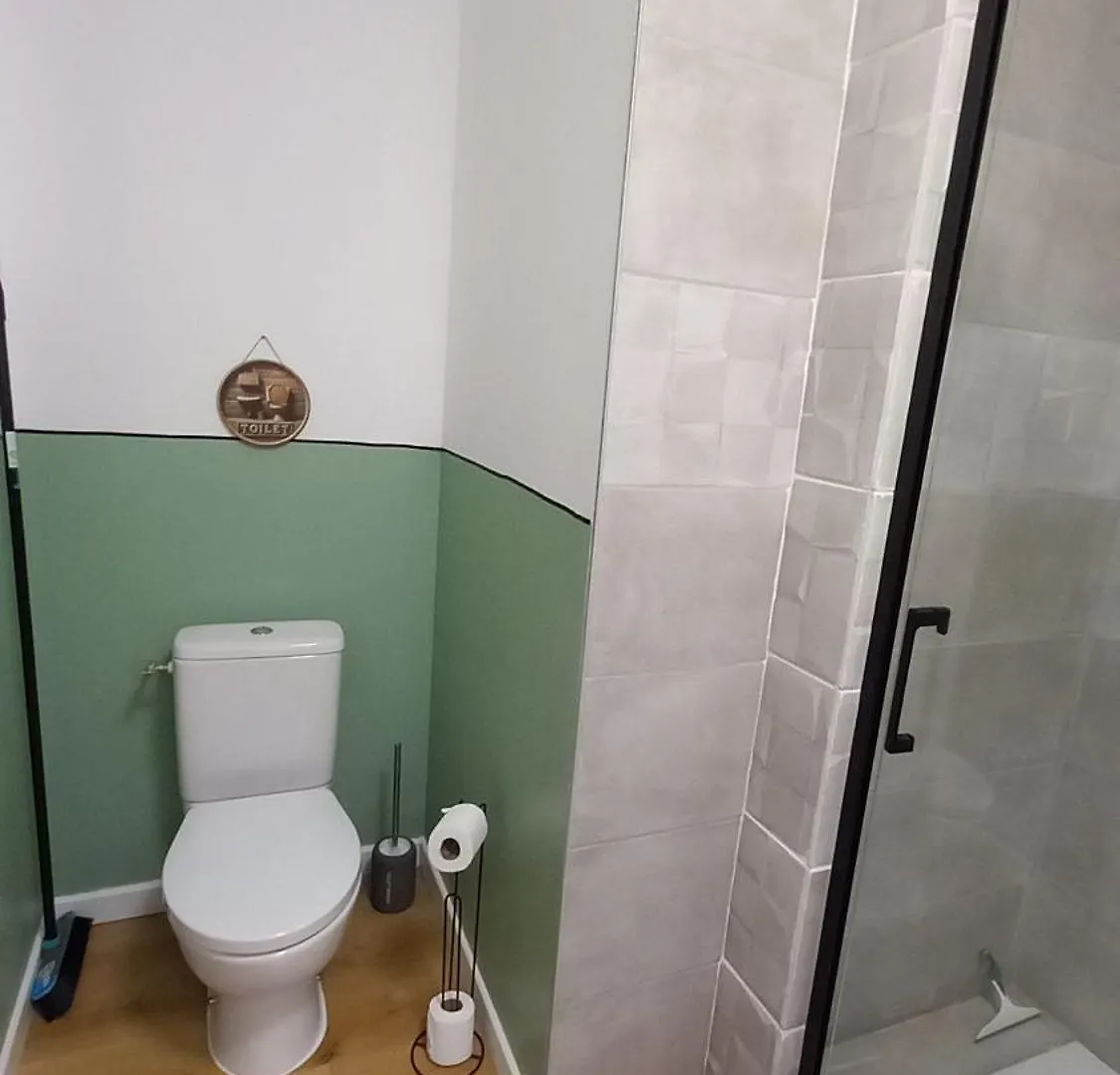 Appartement Avec Terrasse Dans Maison Individuelle Ceyreste Apartment