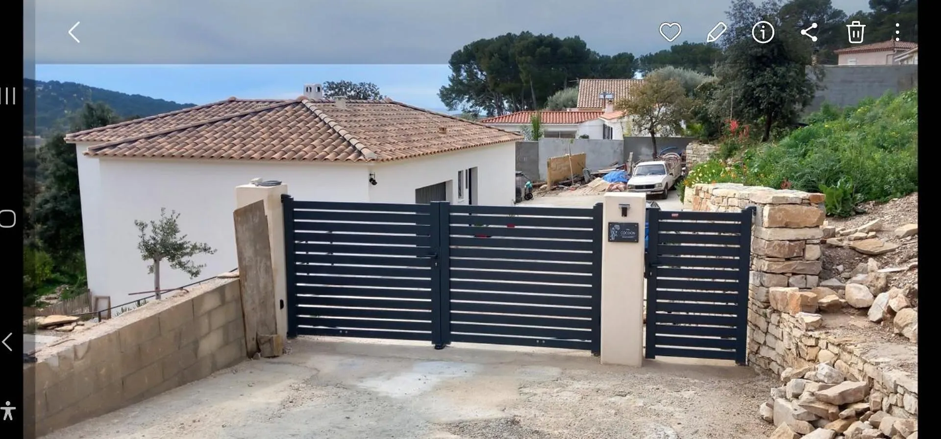 Appartement Avec Terrasse Dans Maison Individuelle Ceyreste